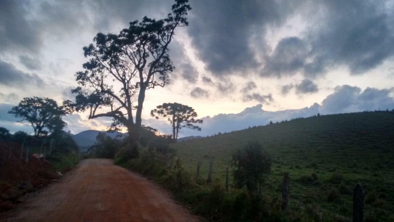 Pousada Recanto Da Vitoria Gonçalves Exterior foto